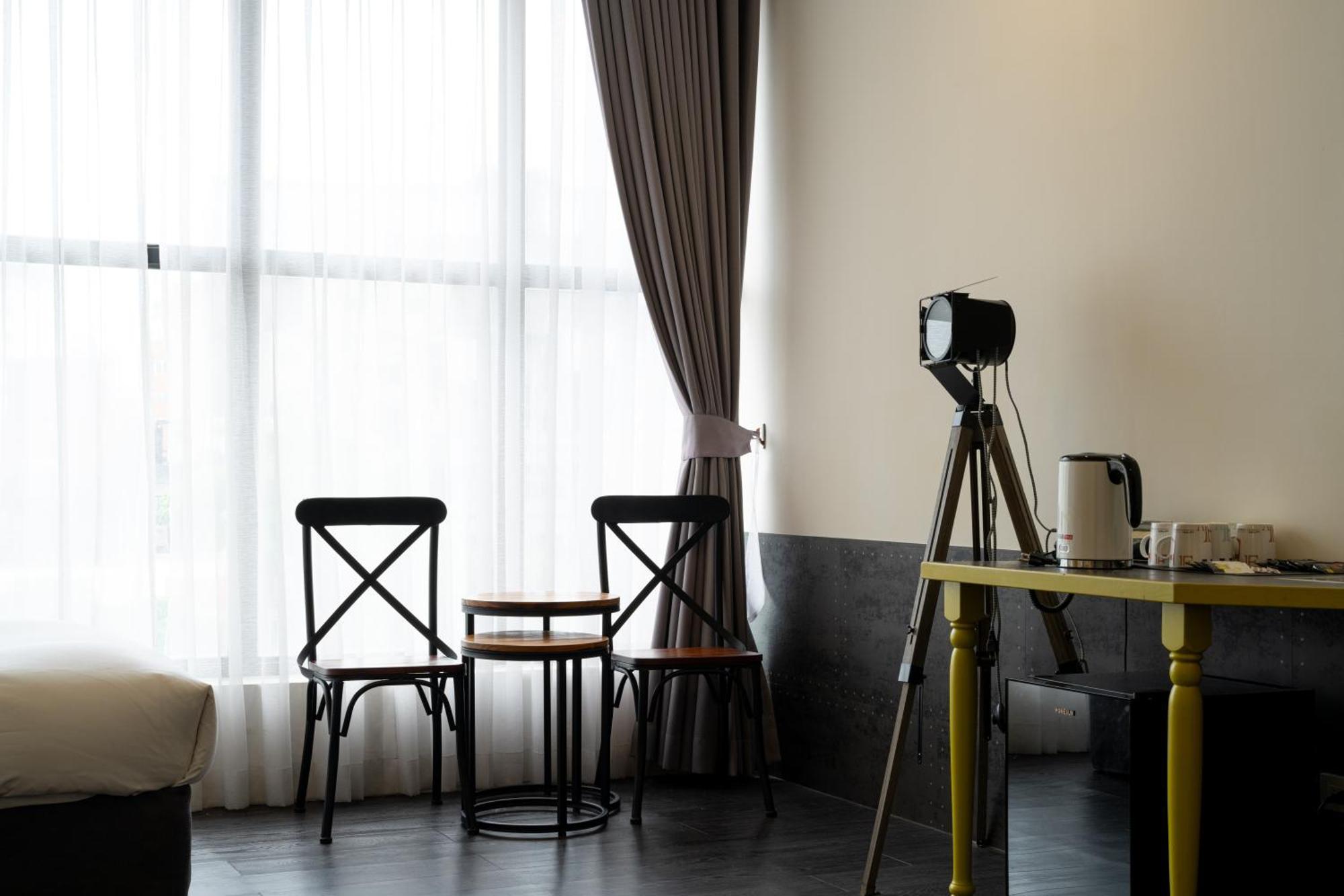 Ningcui Business Hotel Taichung Bilik gambar