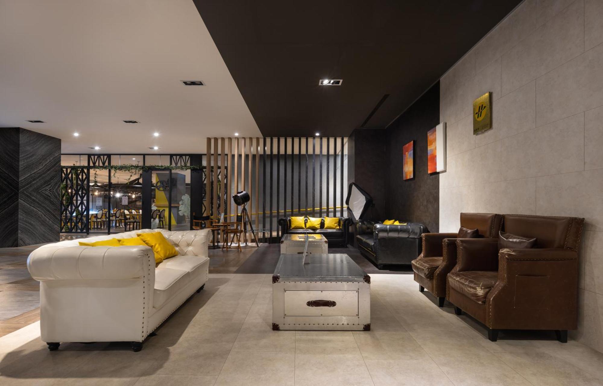 Ningcui Business Hotel Taichung Luaran gambar