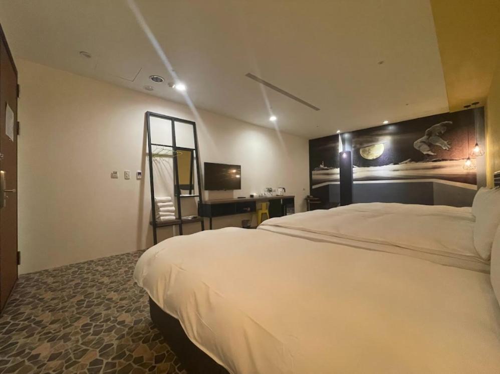 Ningcui Business Hotel Taichung Bilik gambar